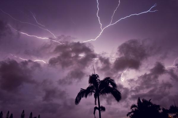 lightning 002 edited 1.jpg